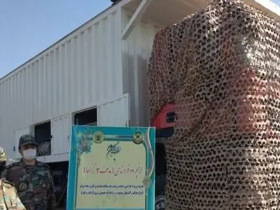 الحرس الثوری الإیرانی یکشف عن صاروخ جدید یفوق مداه 700 کیلومتر