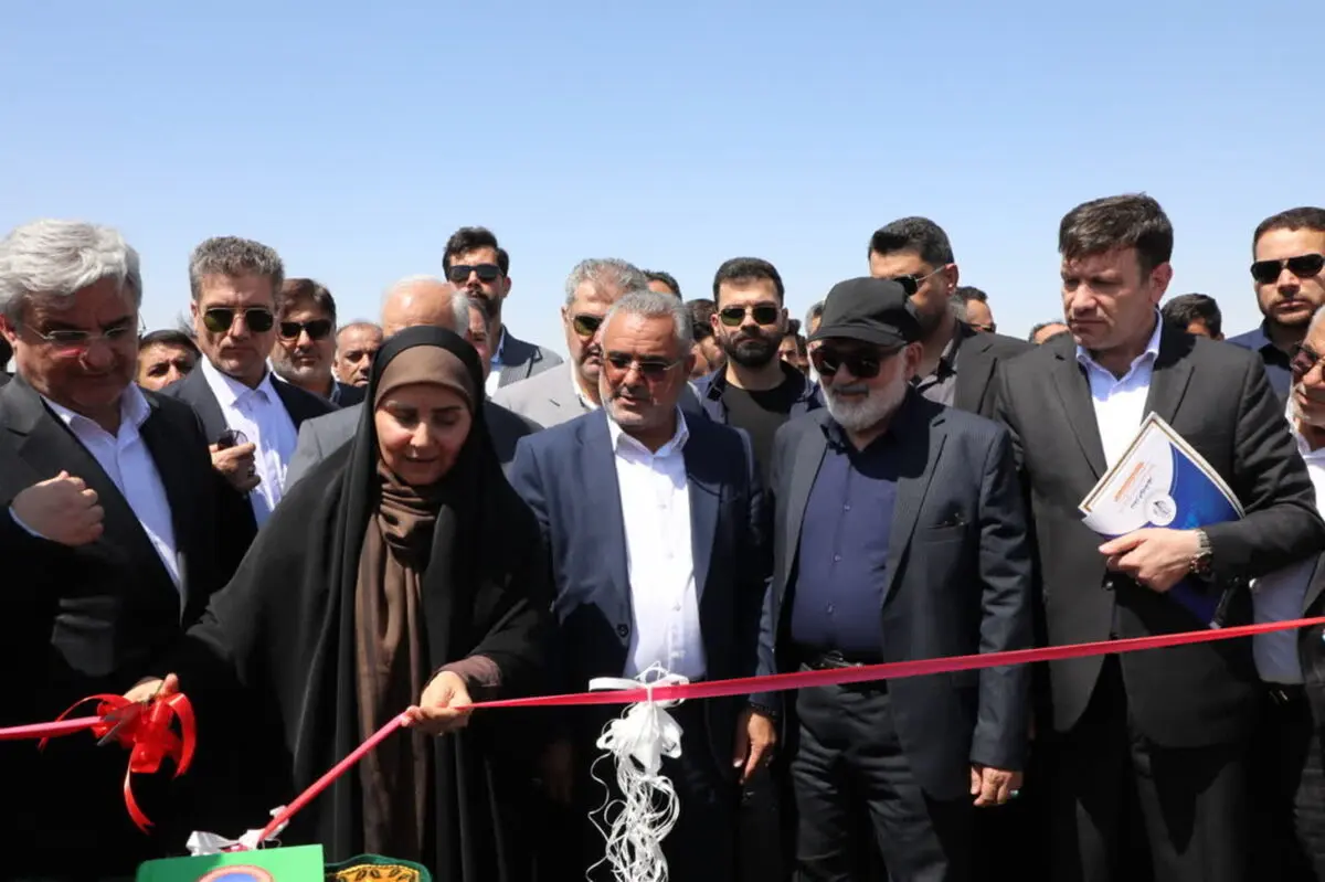 وزیر راه: پروژه‌های عمرانی به محض تکمیل باید در اختیار مردم قرار گیرند/تکمیل ۱۴ کیلومتر از محور دارخوین–شادگان