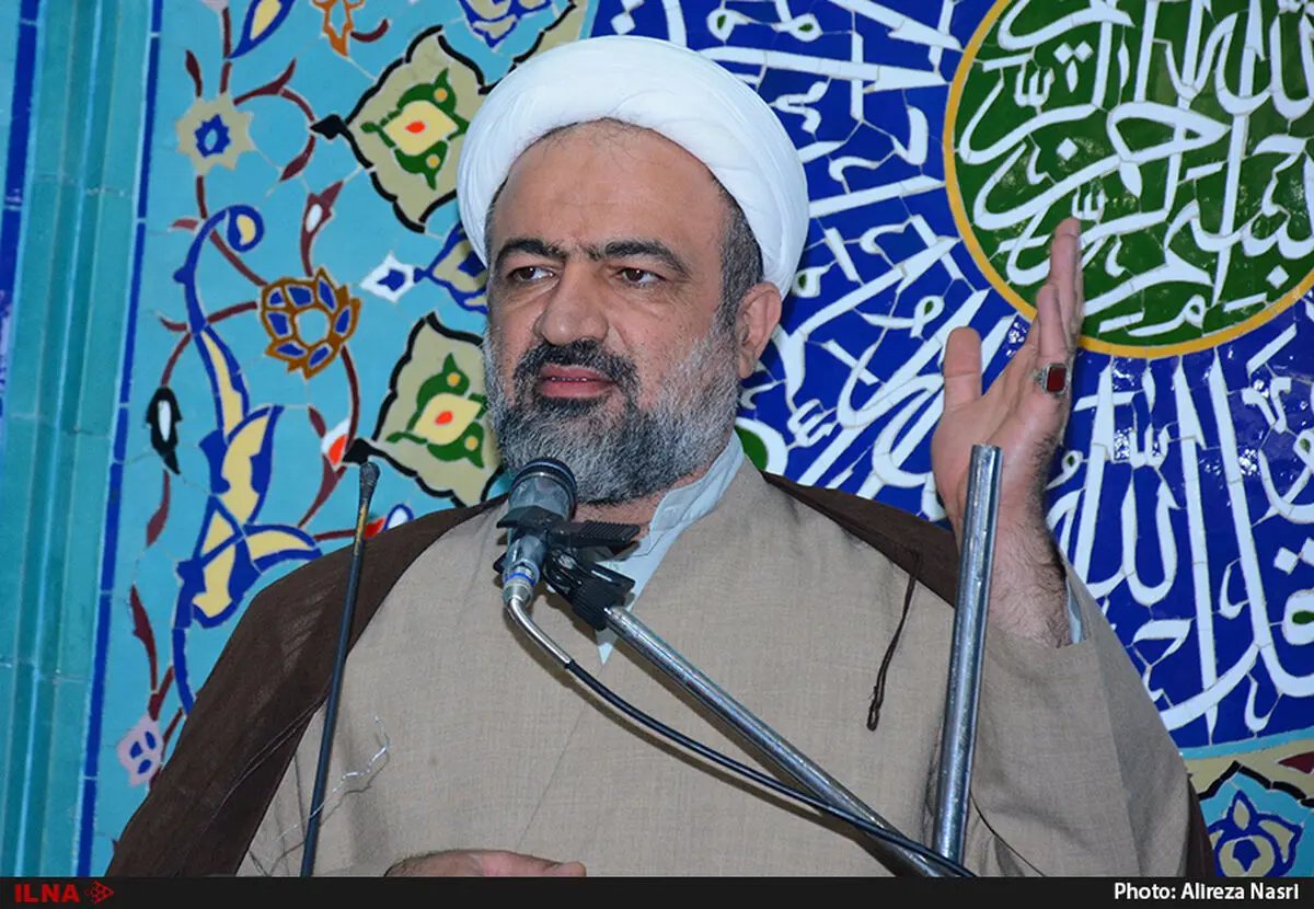 برخی لیبرال‌های داخلی درصدد فشار به رهبری هستند/ امروز بعضی از  اصول‌گراها هیچ تفاوتی با اصلاح‌طلبان آمریکایی ندارند/لباس سپاه برتن می‌کنند اما معتقد به عضویت در CFT هستند/ قلبا منتظر امام زمان (عج) هستیم