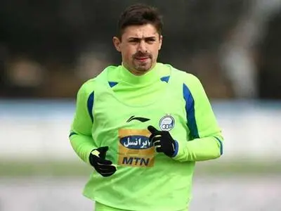 پیغام استقلال به هافبک جنجالی برای فسخ قرارداد