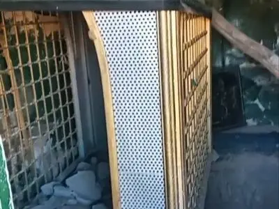 هجوم حفاران غیرمجاز به امامزاده ها در تعطیلات نوروز/ گنج‌یاب‌ها امامزاده‌ عرب را گودبرداری کردند