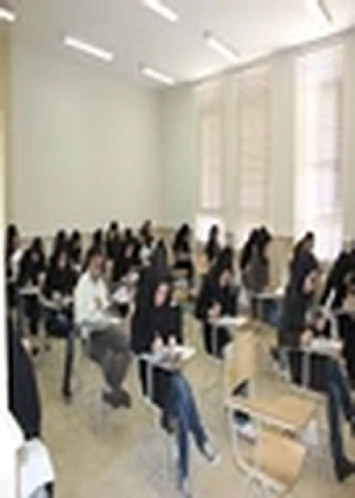 فضای دانشگاه ها را نباید امنیتی کرد