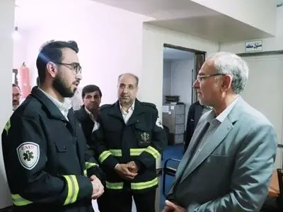 بازدید سرزده وزیر بهداشت از کلان ناحیه غرب سازمان اورژانس استان تهران