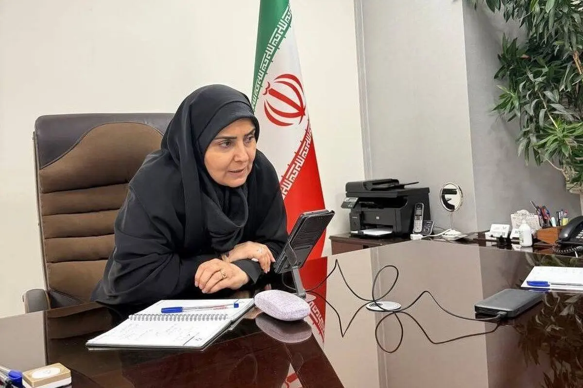 گفت‌وگوی تلفنی وزیر راه با استانداران و مدیران کل راه و شهرسازی ۷ استان مرزی و بندری که دچار بیشترین آسیب جنگی شدند