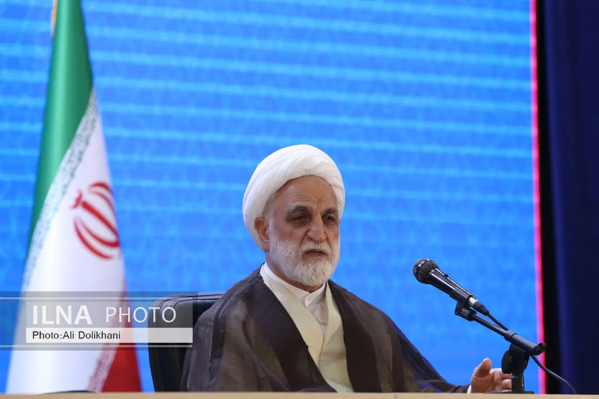 نمی‌شود در مقابل عملیات روانی دشمن صرفا با قدرت سخت برخورد کرد/ نباید از شایعه‌پراکنی‌ها و فضاسازی‌های رسانه‌ای و مجازی بهراسیم