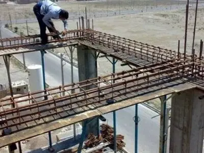 مرگ یک کارگر آرماتوربند بر اثر برق گرفتگی
