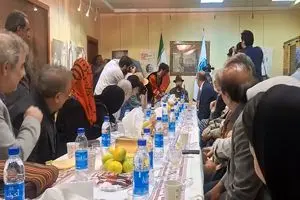 علی نصیریان، خاطرات جوانی خود را در سنگلج زنده کرد + فیلم