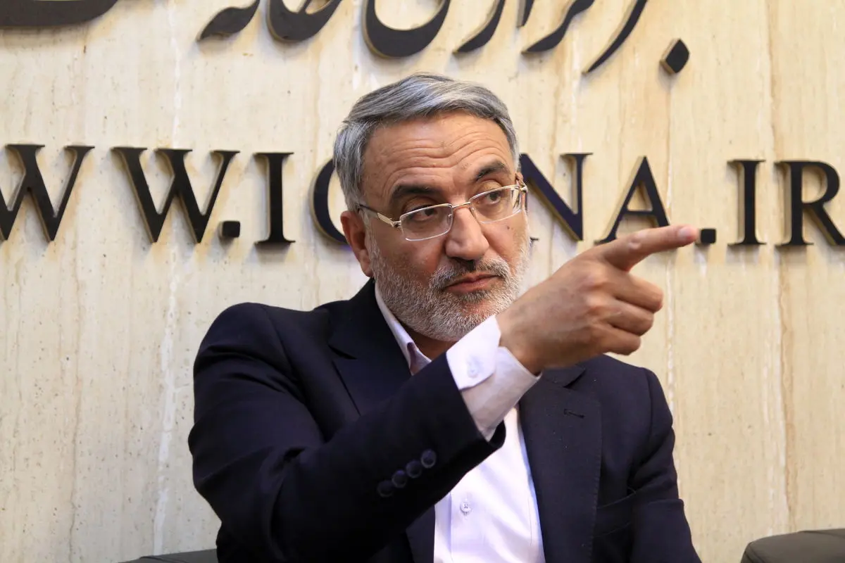 معلمان بازنشسته چشم‌انتظار اجرای دقیق رتبه‌بندی هستند