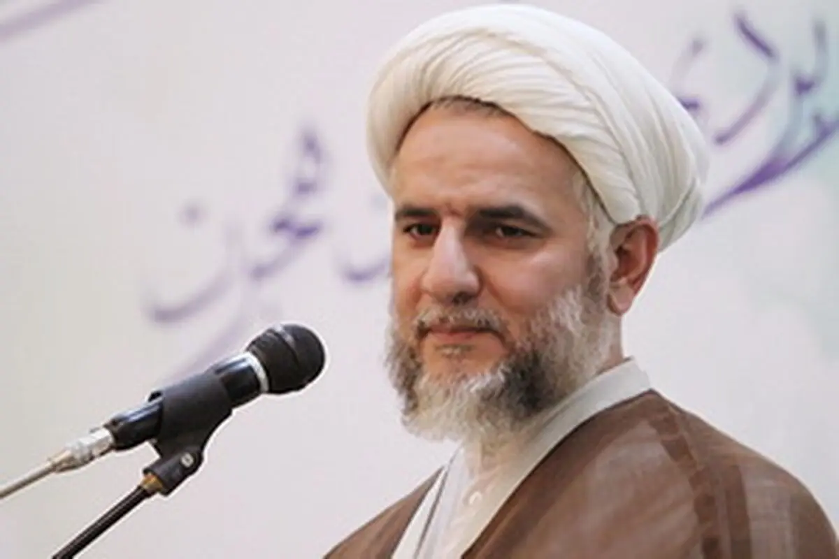  در شیوه حکمرانی، یاری محرومین و دولتمداری باید به امام  اقتدا کنیم 