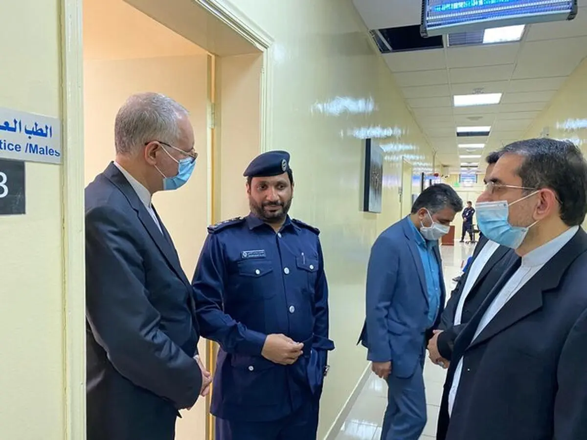 دیدار سفیر کشورمان در دوحه با تعدادی از زندانیان ایرانی در قطر 