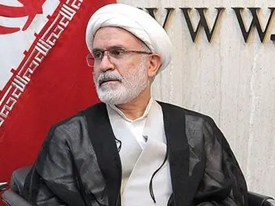 بپذیریم بین ما و جوانان زبان مشترکی نیست 