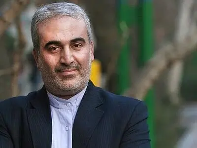 برخی نمایندگان کارهای مهم مجلس را  رها کرده به دنبال استیضاح هستند