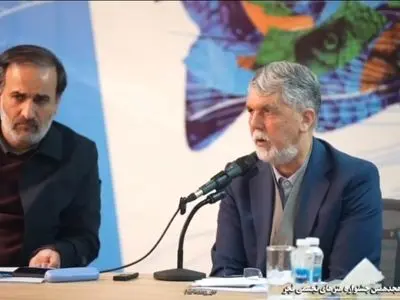 وزیر فرهنگ به دبیرخانه جشنواره هنرهای تجسمی فجر رفت+ فیلم