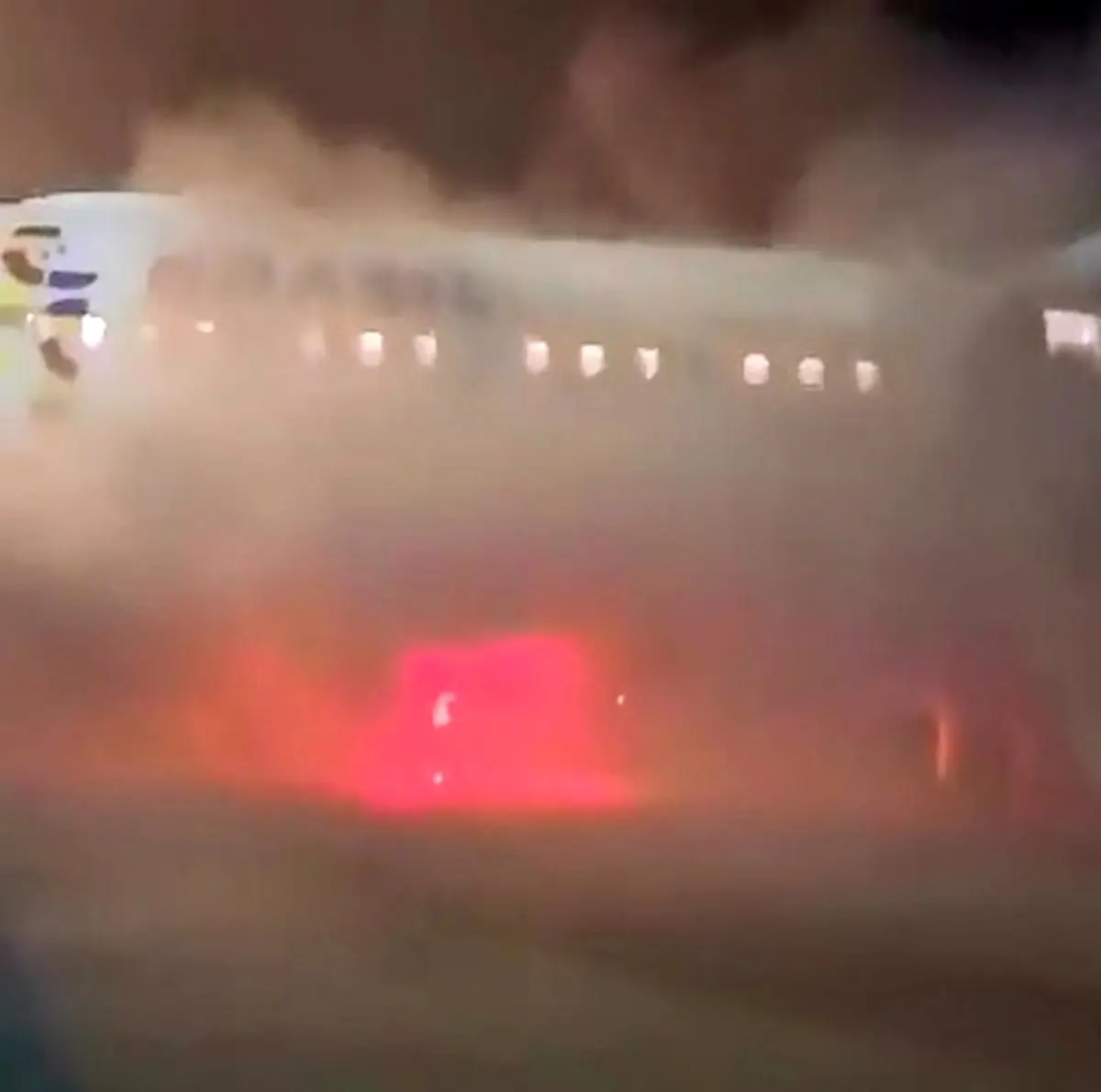 فاجعه در فرودگاه برزیل؛ ایرباس در محاصره دود و شعله‌ها + فیلم