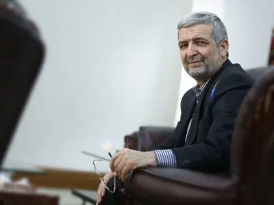تعیین "حسن کاظمي قمي" سفیراً لإیران في أفغانستان