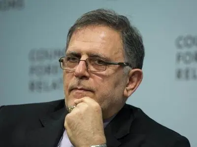 Rouhani appoints ex-CBI chief as financial adviser