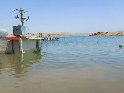 آب، روستاهای اطراف سد گتوند را فرا گرفت/ خسارت به محصولات کشاورزی و جاده‌های شمال استان 