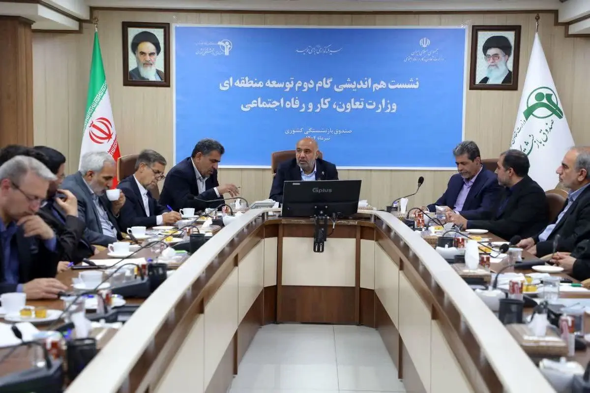 توسعه انبارهای داخلی، کاهش هزینه واردات و تحقق عدالت منطقهای را بهدنبال دارد/ با یک بخشنامه نمیتوان تحول ایجاد کرد