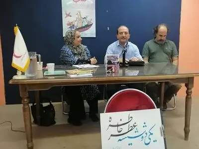 ۱۰۰ نسخه کتاب برای کشوری که ۱۸ میلیون دانش‌آموز دارد مناسب نیست