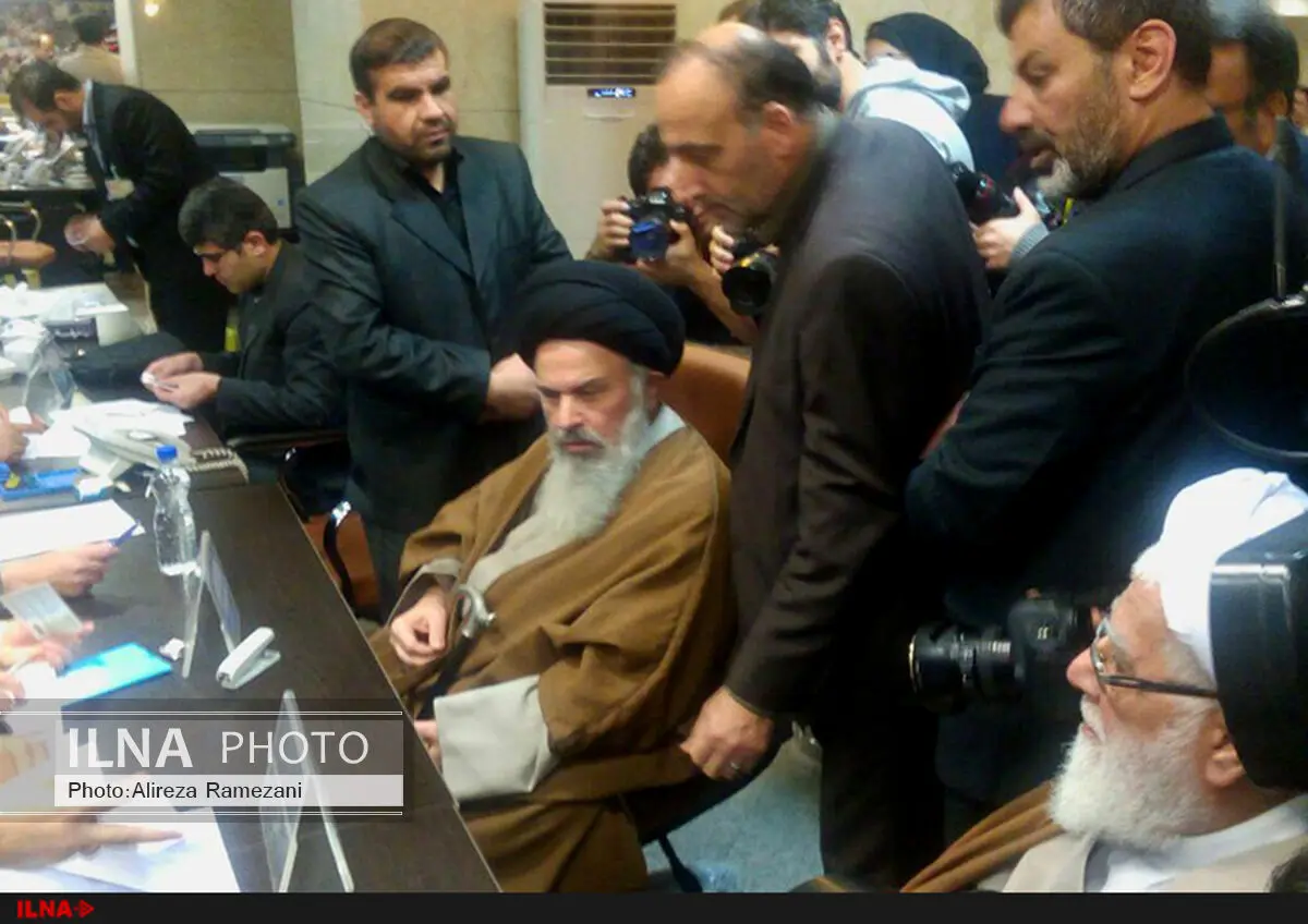 موسوی بجنوردی در انتخابات خبرگان ثبت‌نام کرد