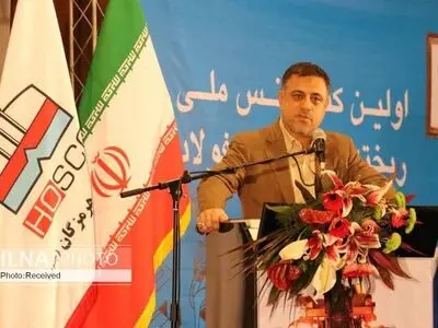 فعالیت صنعتی اگر مبنای علمی داشته باشد ماندگار است/ از زحمات مدیریت فولاد هرمزگان تشکر می‌کنم