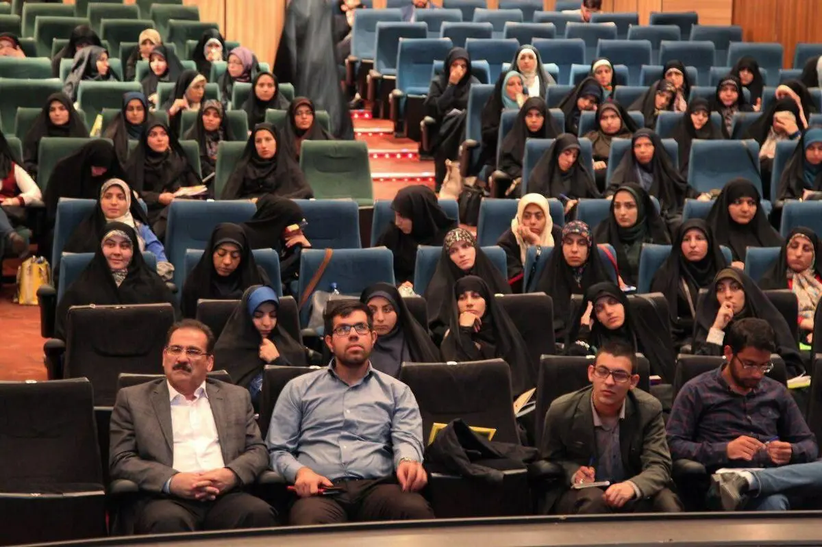 برگزاری همایش آموزشی‌_توجیهی کار‌شناسان اطلاع‌رسانی نمایشگاه کتاب تهران