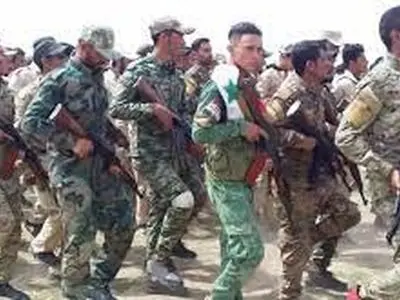 ممانعت قبایل عربی از ورود تجهیزات ارتش آمریکا به یکی از پایگاه‌های این کشور در حسکه
