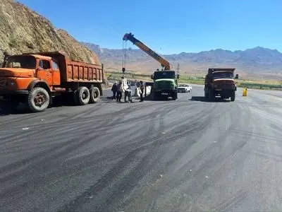 نقطه حادثه‌ خیز محور شهرکرد_ شلمزار؛ محدوده پیچ طاقانک به طول حدود یک کیلومتر به صورت چهارخطه زیر بار ترافیک رفت