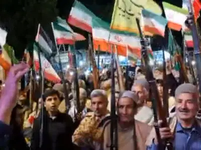 عشایر برنو به دست در خیابان! + فیلم