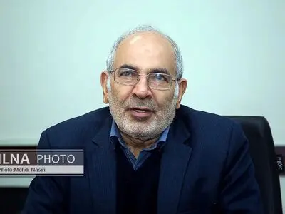 نظارت بر «رشوه» رهاست/ دانه درشت‌ها دستگیر شوند؛ دانه‌ریزها حساب کار خود را می‌کنند