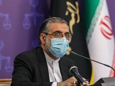 قوه قضاییه با توسعه و پهنای باند مخالف نیست/ دولت اگر قصد پاسخگویی دارد درباره کاهش ارزش پول ملی و تخم مرغ به مردم توضیح دهد