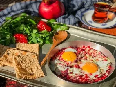 طرز تهیه املت انار به روش سنتی گیلانی