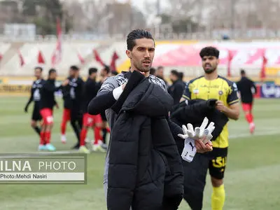 حسینی در سپاهان ماندنی شد