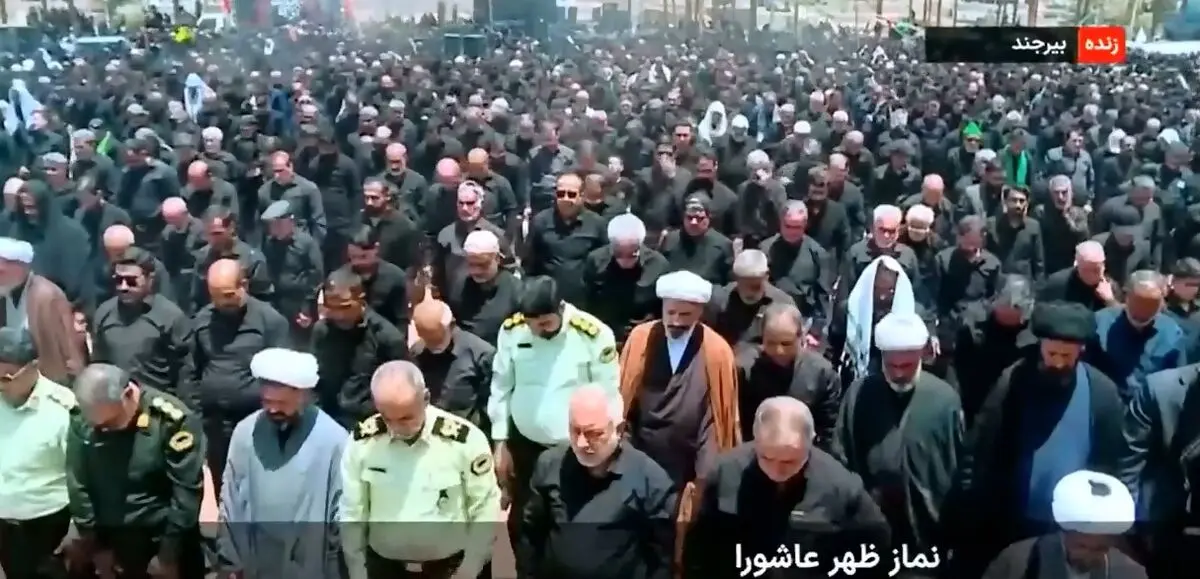 نماز جماعت ظهر عاشورا در مشهد و بیرجند + فیلم