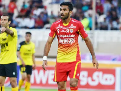 دورقی از فولاد خوزستان جدا شد