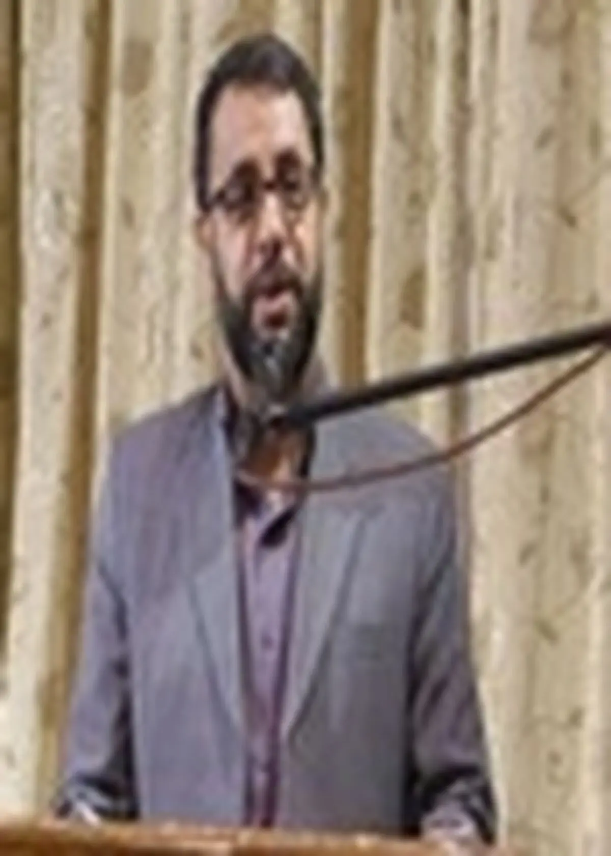 مشکلات جشنواره گل و گلاب قمصر آسیب شناسی می‌شود