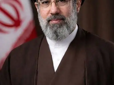 پیام مدیرعامل بانک ملت در پی انتخاب حضرت آیت الله سیدمجتبی خامنه ای به عنوان رهبر جمهوری اسلامی ایران