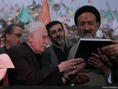 گزارش تصویری از مراسم رونمایی از کتاب "چهلم"