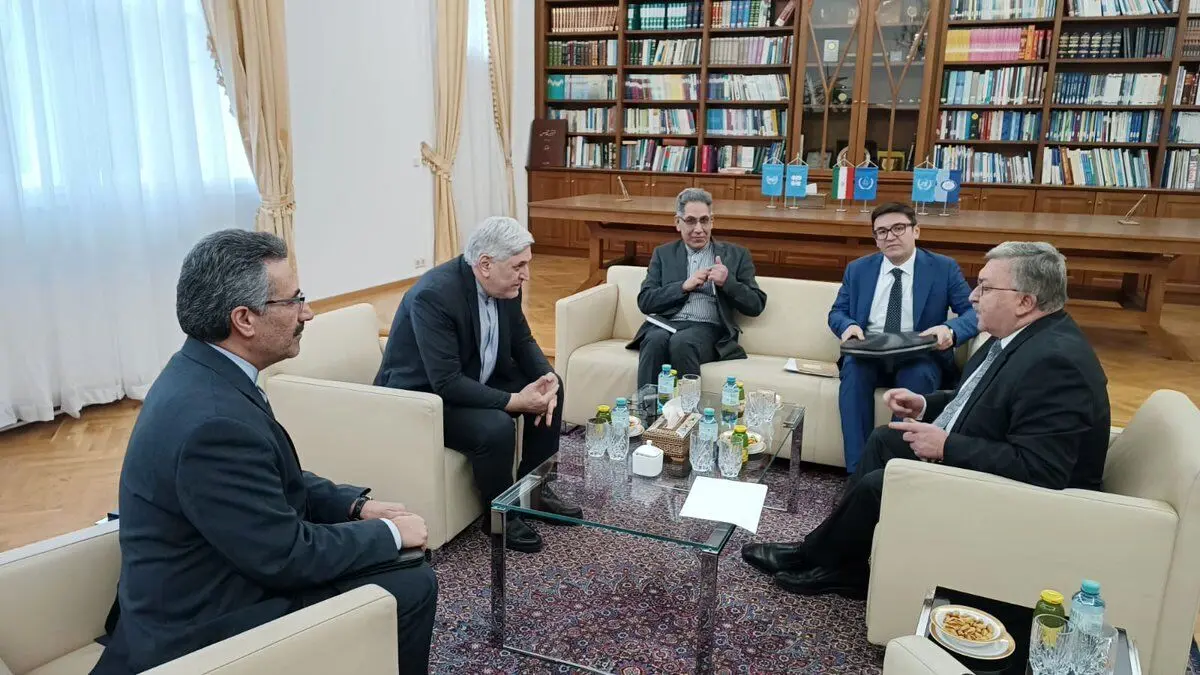 Iran, Russia ambassadors meet in Vienna UN office