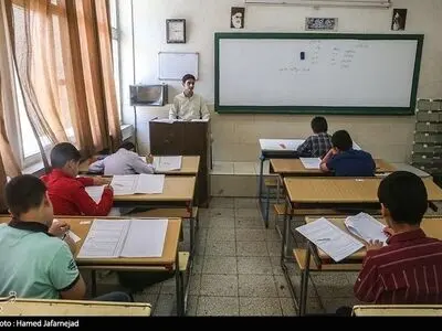 حمایت از مدارس دولتی اولویتی اساسی است