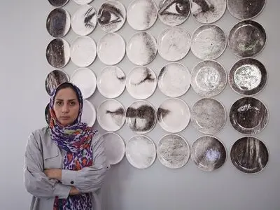 معتقد به کادربندی و محدودیت نگاه در دوسالانه‌ها نیستم