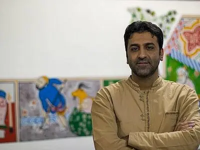 احداث مجتمع‌های فرهنگی خانواده‌ها را به سینما می‌کشاند/ حوزه هنری باید یک استحاله در نوع مخاطب ایجاد کند