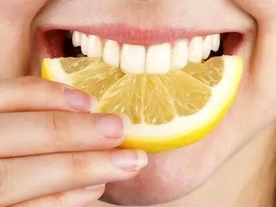 عوارض جدی ناشتا خوردن این نوشیدنی ترش