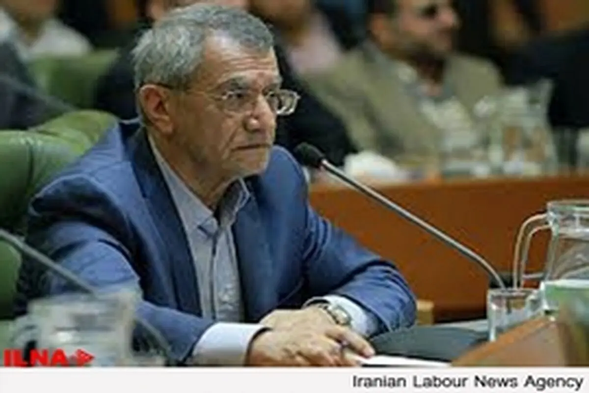 حقانی: میادین میوه و تره بار پاساژ نیستند
