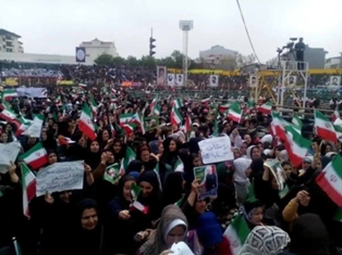 رئیس جمهور وارد ورزشگاه شهید عضدی رشت شد