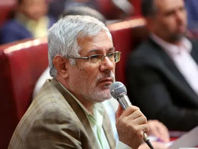 طرح ساماندهی دفاتر وکلا و پزشکان در دستورکار کمیسیون‌های مجلس