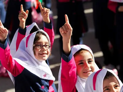 برگزاری آزمون‌های تستی و استفاده از کتاب‌های کمک آموزشی ممنوع شد/ انتقال آزمون مدارس خاص به دوره دوم متوسطه
