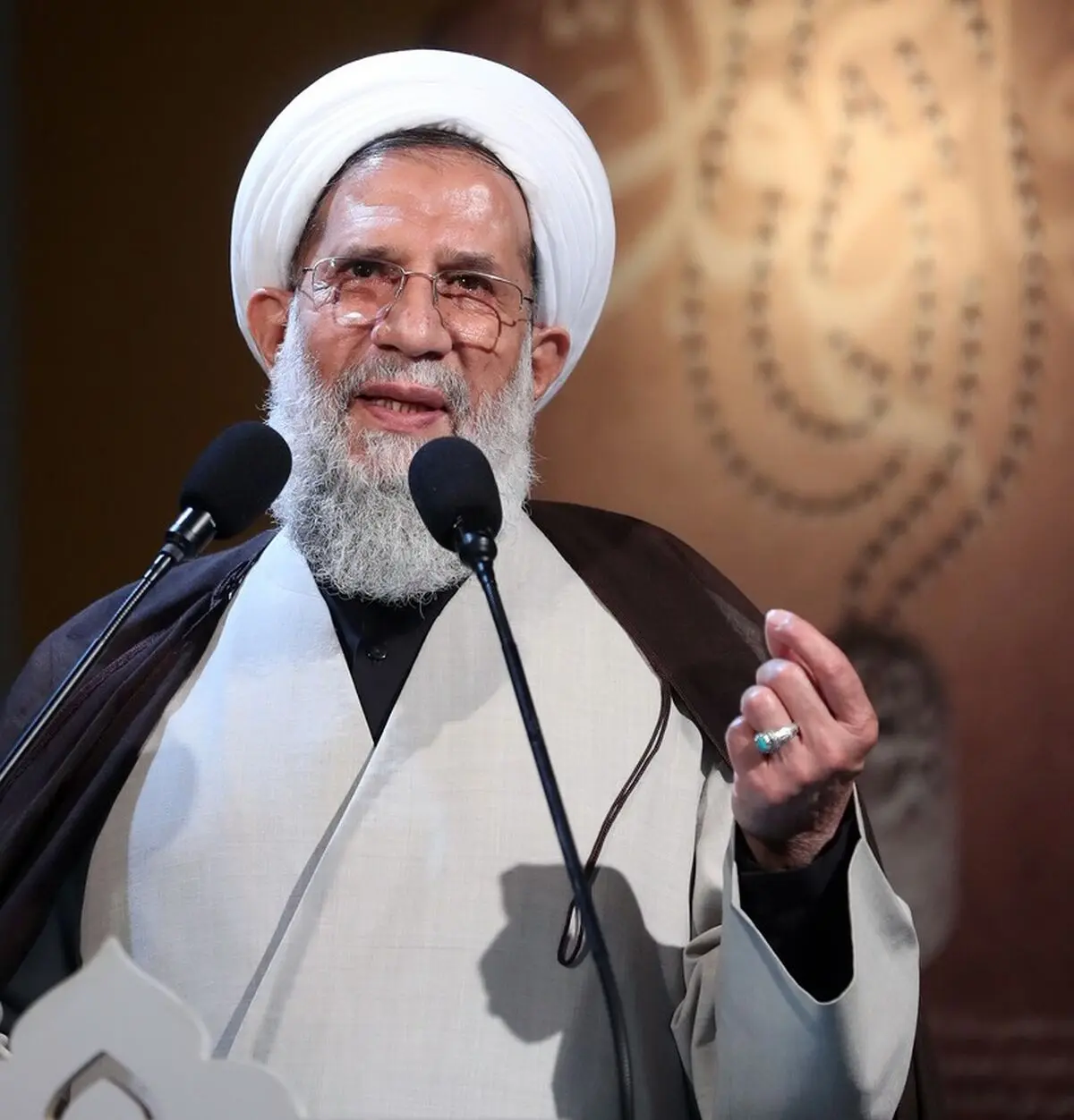 رئیس سازمان عقیدتی سیاسی ارتش درگذشت سرهنگ دوم حسینی را تسلیت گفت