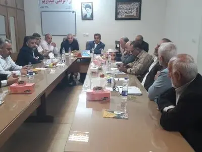 بازهم یک جلسه برای بررسی مشکلات کارگران قرق‌بان جنگل‌های مازندران/ طلب مزدی پرداخت نشد