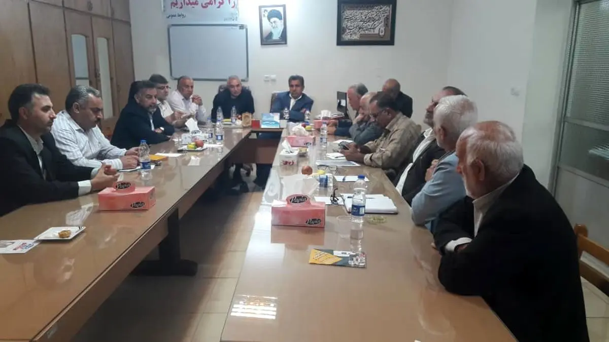 بازهم یک جلسه برای بررسی مشکلات کارگران قرقبان جنگلهای مازندران/ طلب مزدی پرداخت نشد